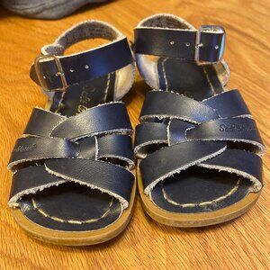 Saltwater sandals